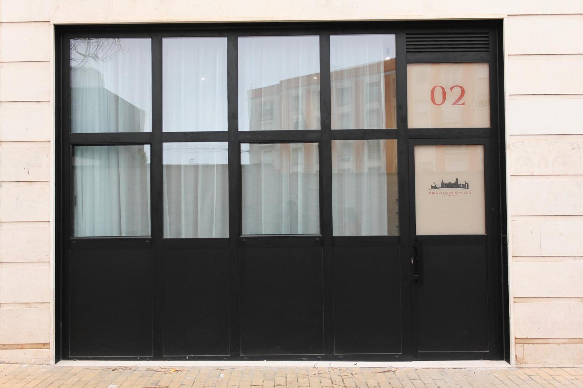 Monkeys Apartments Miraflores Sevilla Eksteriør bilde